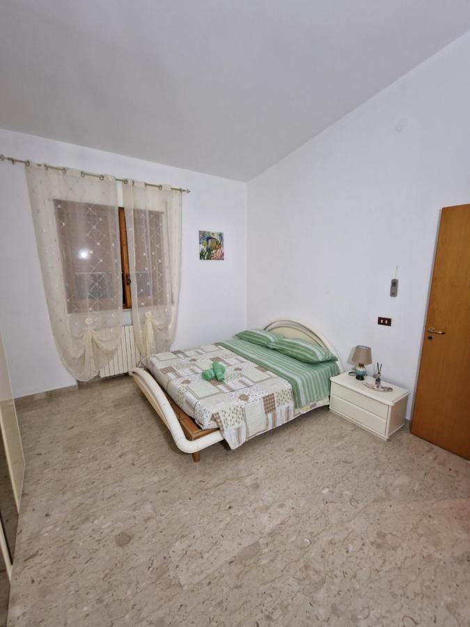Villa Old Fisherman'S Taranto Luaran gambar