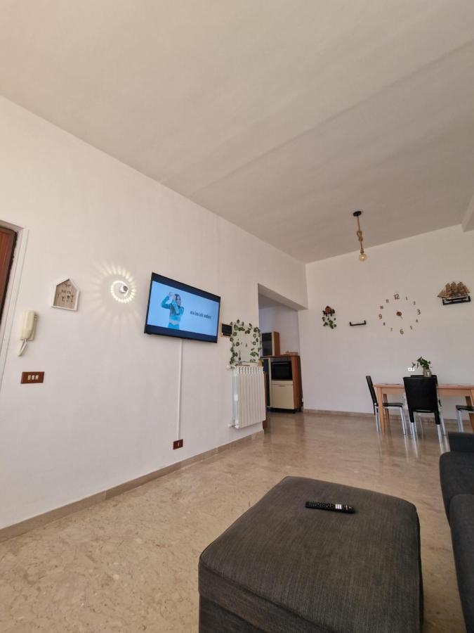 Villa Old Fisherman'S Taranto Luaran gambar