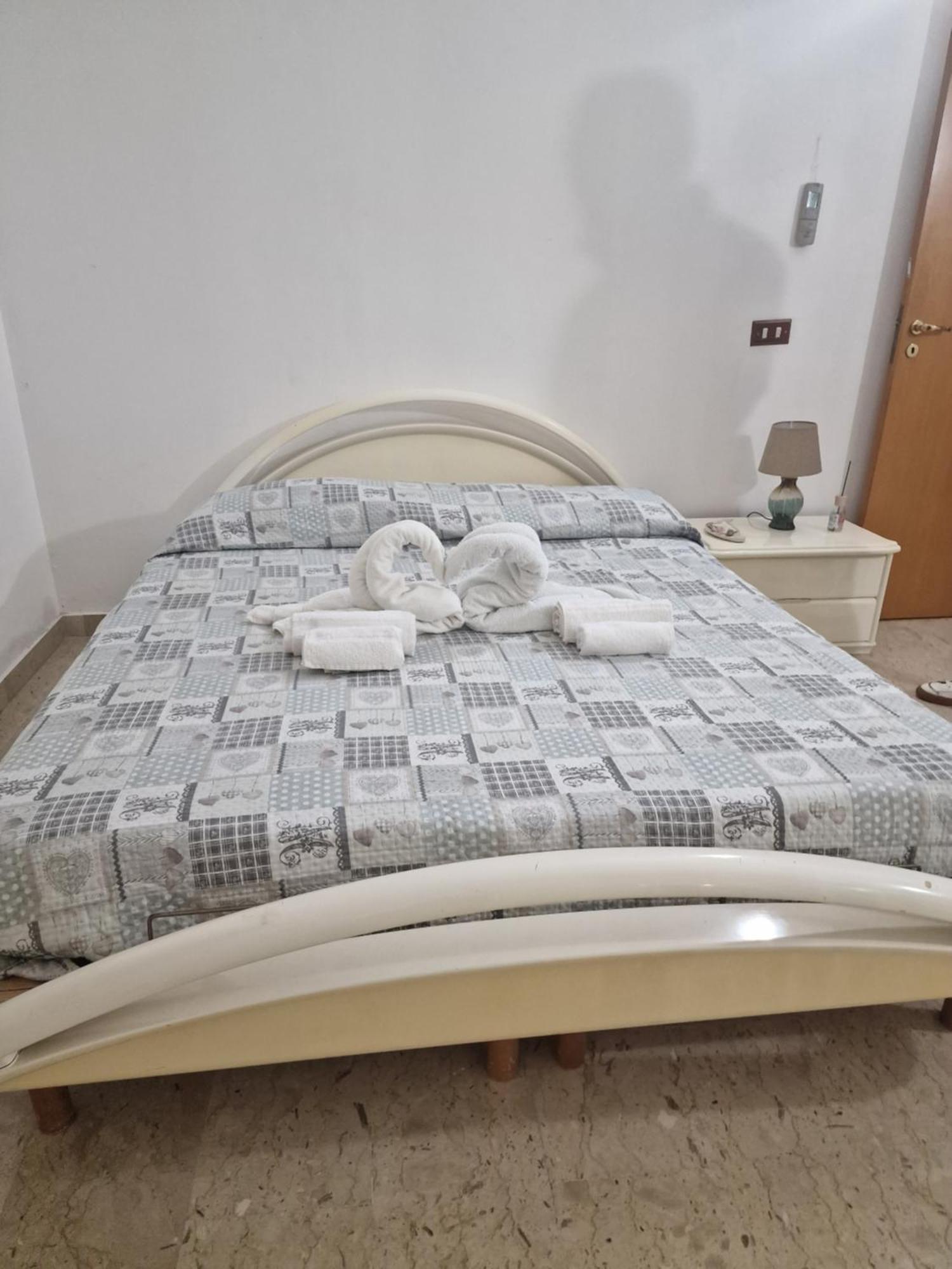 Villa Old Fisherman'S Taranto Luaran gambar